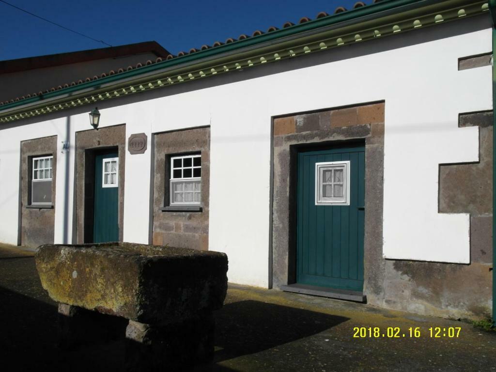 Vila Casa Do Ti' Marrao Praia da Vitória Exteriér fotografie